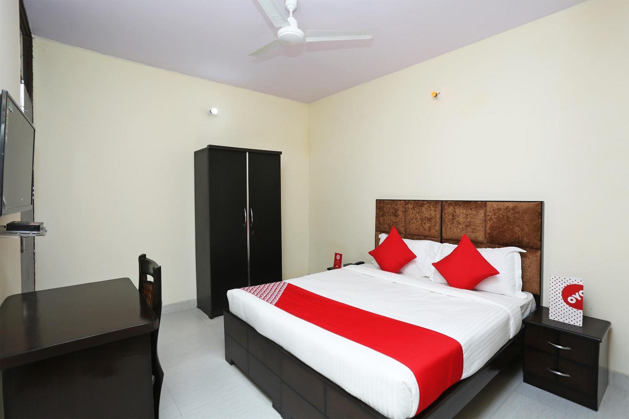 Hotel O Awesome Villa Near Appu Ghar Гургаон Экстерьер фото